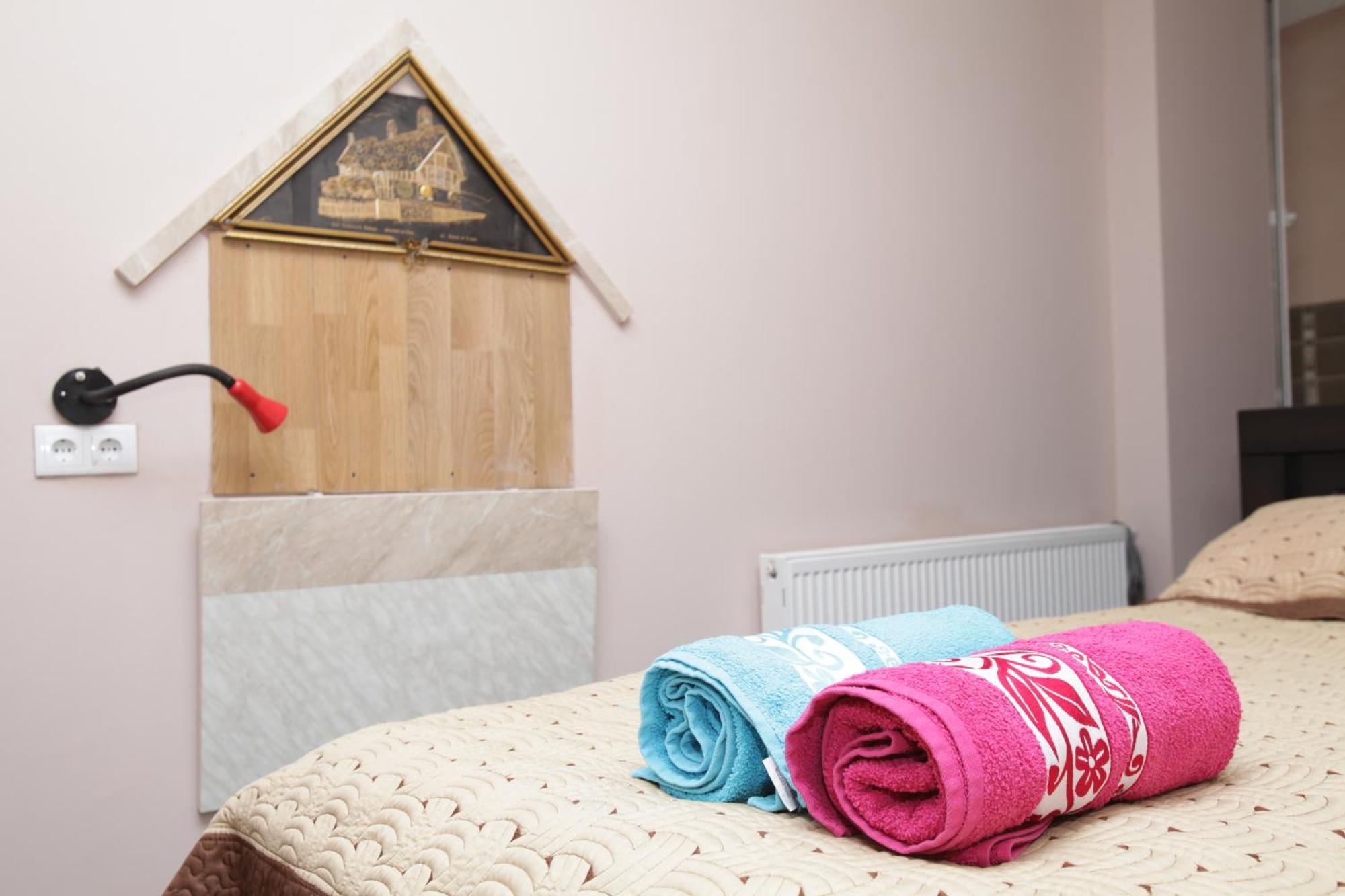 Mia B&B Tbilisi Rum bild