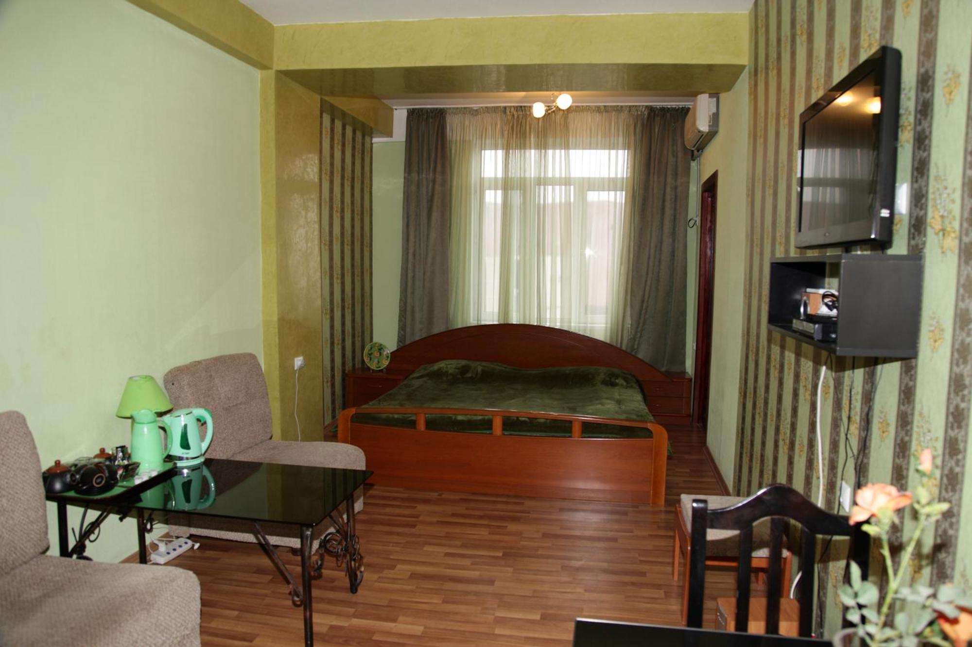 Mia B&B Tbilisi Rum bild